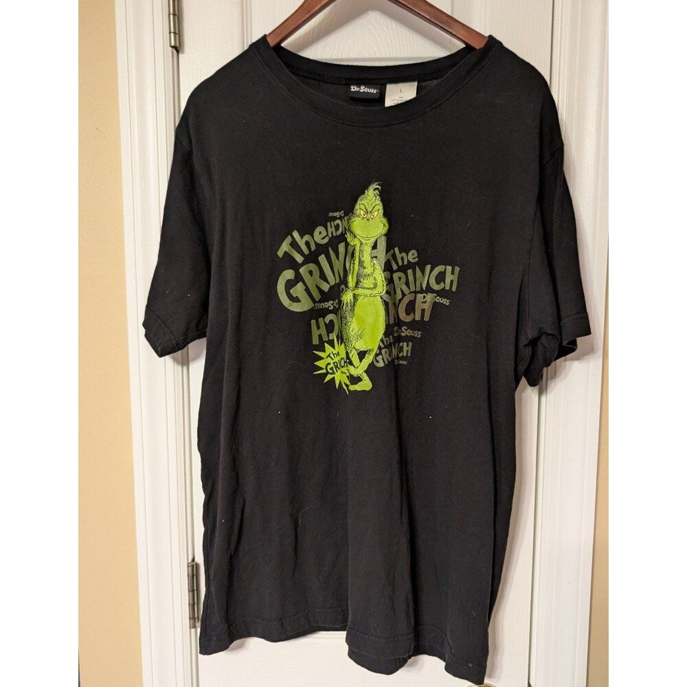 Dr. Seuss The Grinch Christmas Black T-Shirt